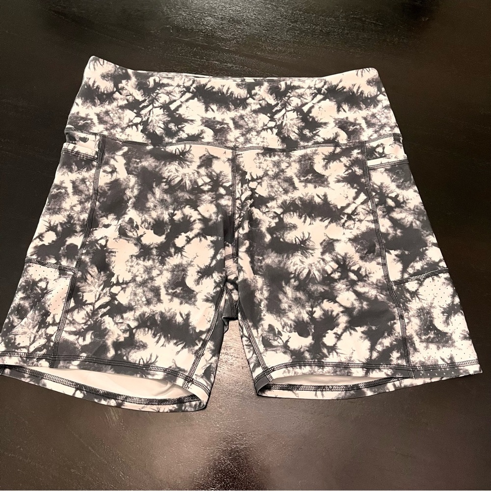 RBX Women's Monochrome Tie-Dye Bike Shorts